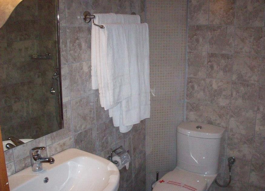 Guesthouse Evi Maria Ángistron Dış mekan fotoğraf